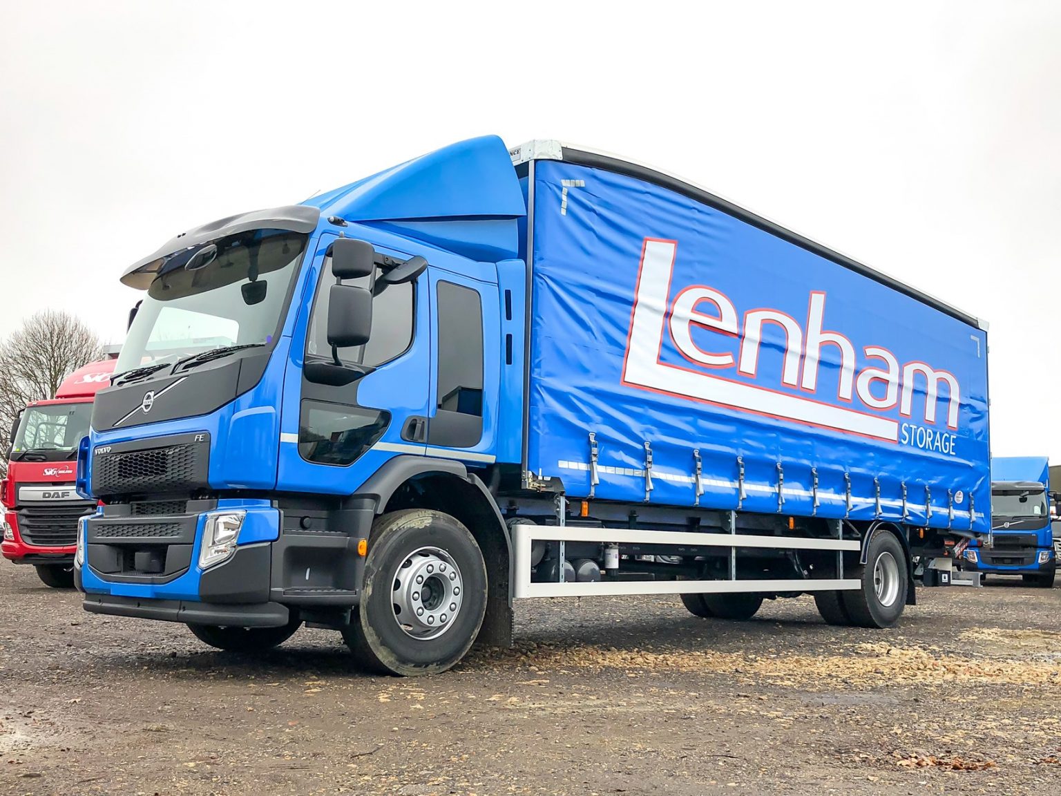 75 32t Curtainsider Lawrence David Limited